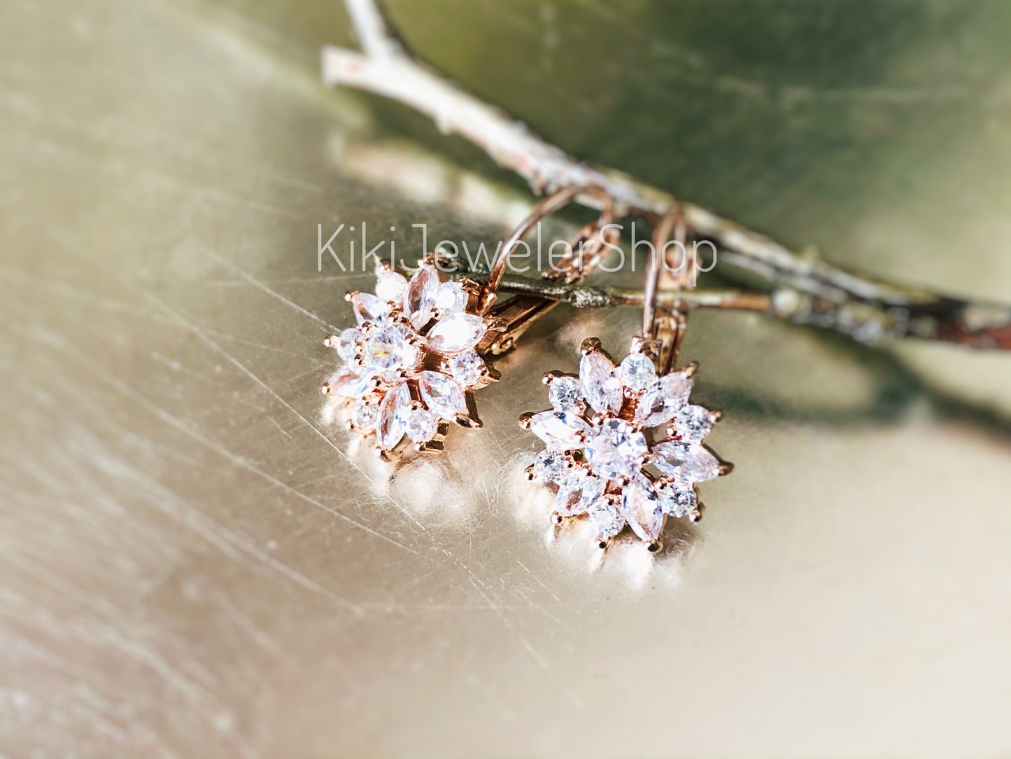 Blue+White Sapphire Snowflake Flower Leverback Earrings