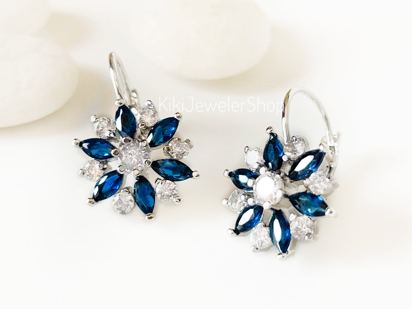Blue+White Sapphire Snowflake Flower Leverback Earrings