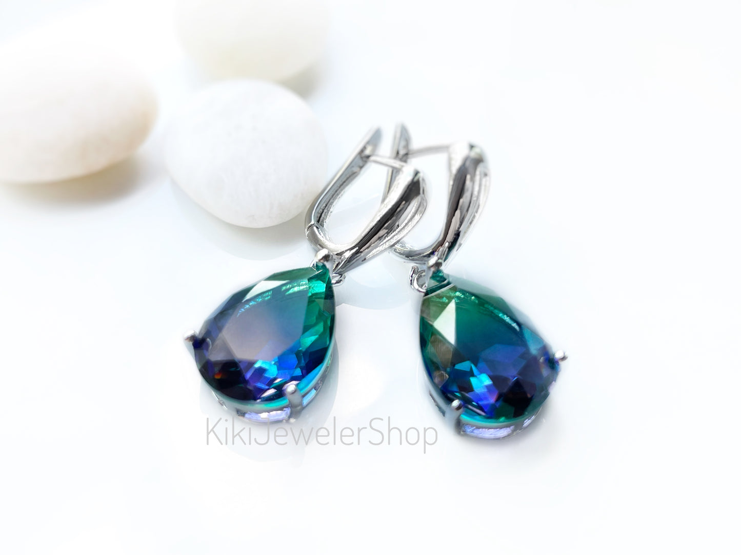 Large bicolor blue sapphire dangles gold