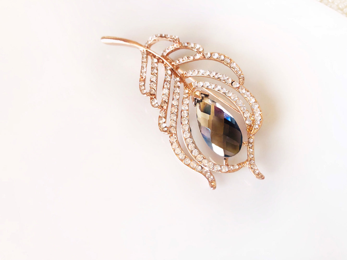 Black and white crystal feather brooch pin rose gold, dark grey feather crystal brooch, gift for her, gift for mom, crystal lapel pin