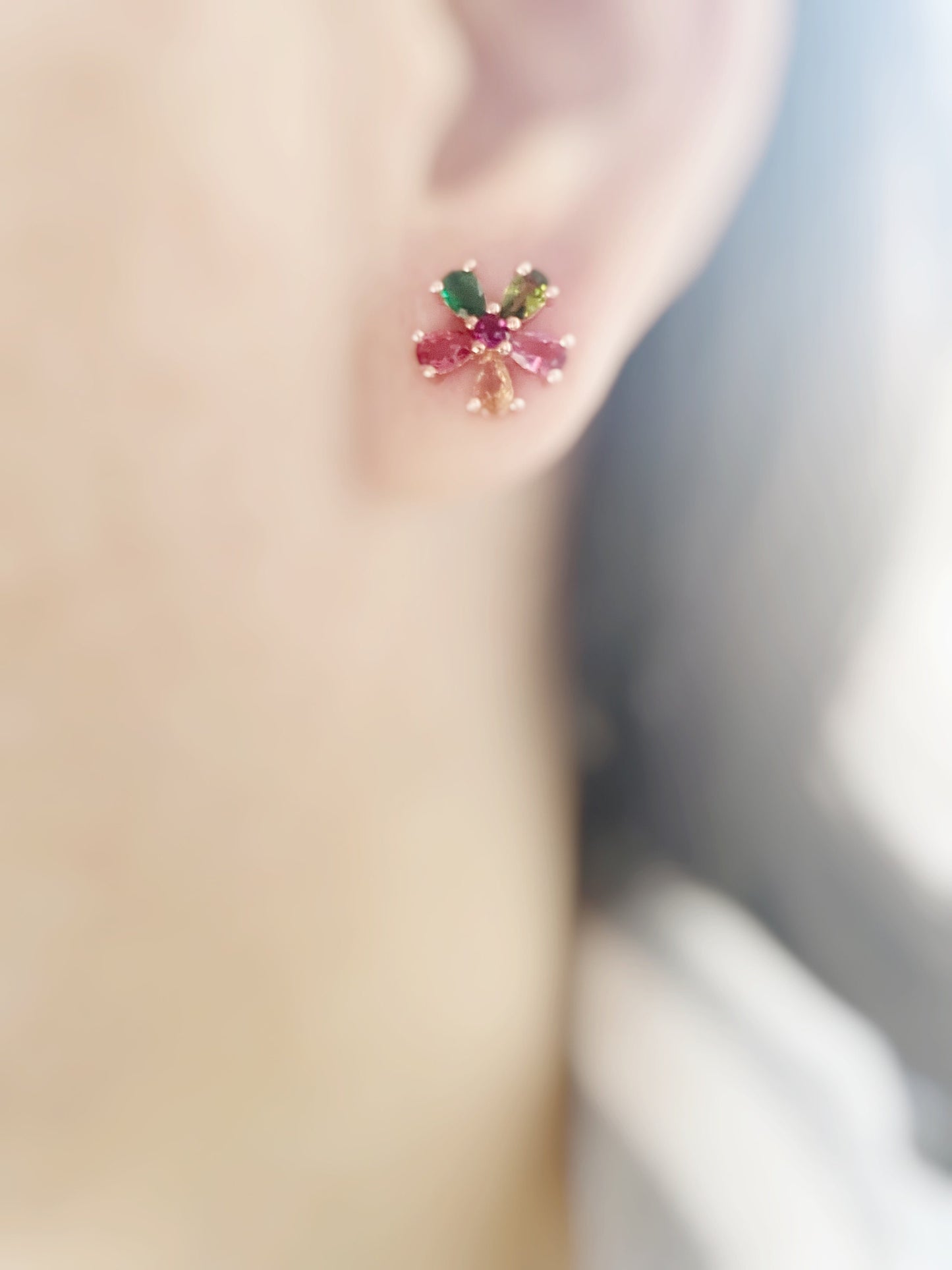 Small multicolor flower stud earrings, rainbows tourmaline gemstone flower earrings, gift for her, gift for daughter, gift for girls