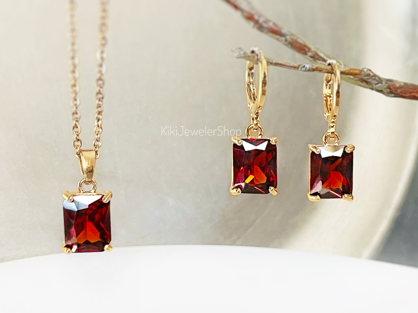 Garnet 2pc jewelry set small emerald cut