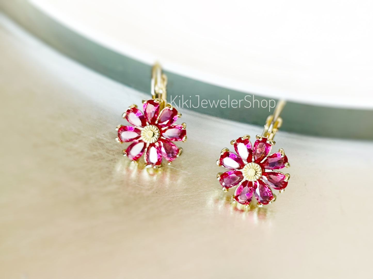 Daisy flower dangle earrings leverback, flower gem drop earrings, birthstone flower earring, gift for mom, gift for her, birthday earrings