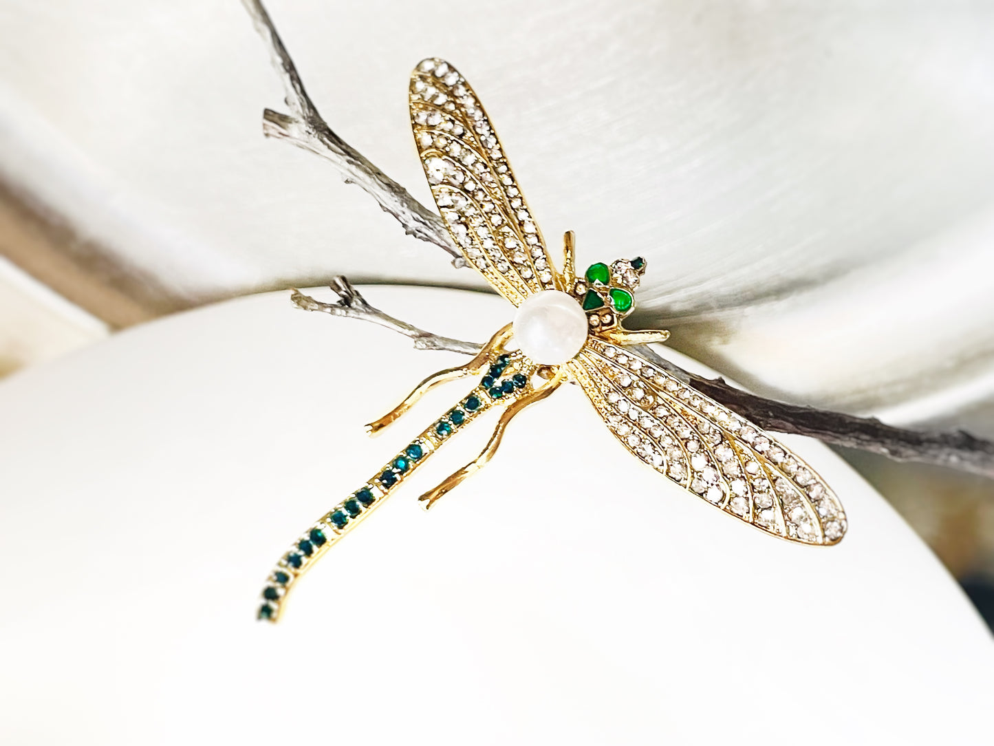 dragonfly brooch