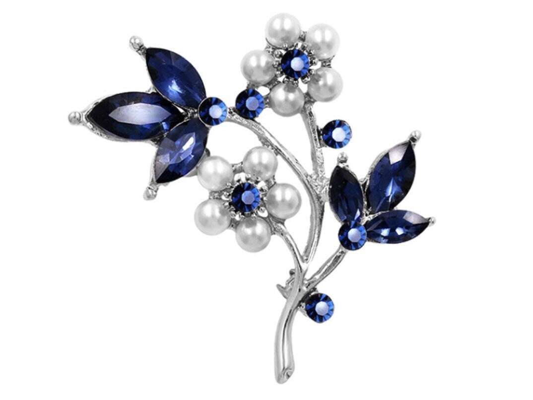 Blue sapphire pearl brooch, flower brooch pin, wedding brooch, gift for mom, gift for her