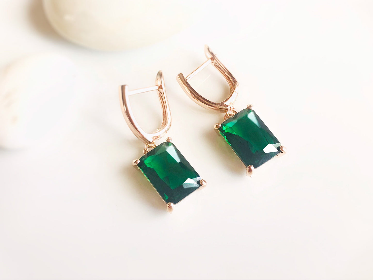 Large emerald cut emerald dangle earrings, May birthstone, green gemstone drop earrings, gift for her, gift for mom