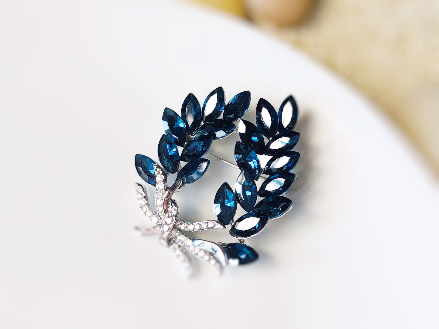 Sapphire crystal laural wreath brooch in 18k white gold, gift for her, gift for mom