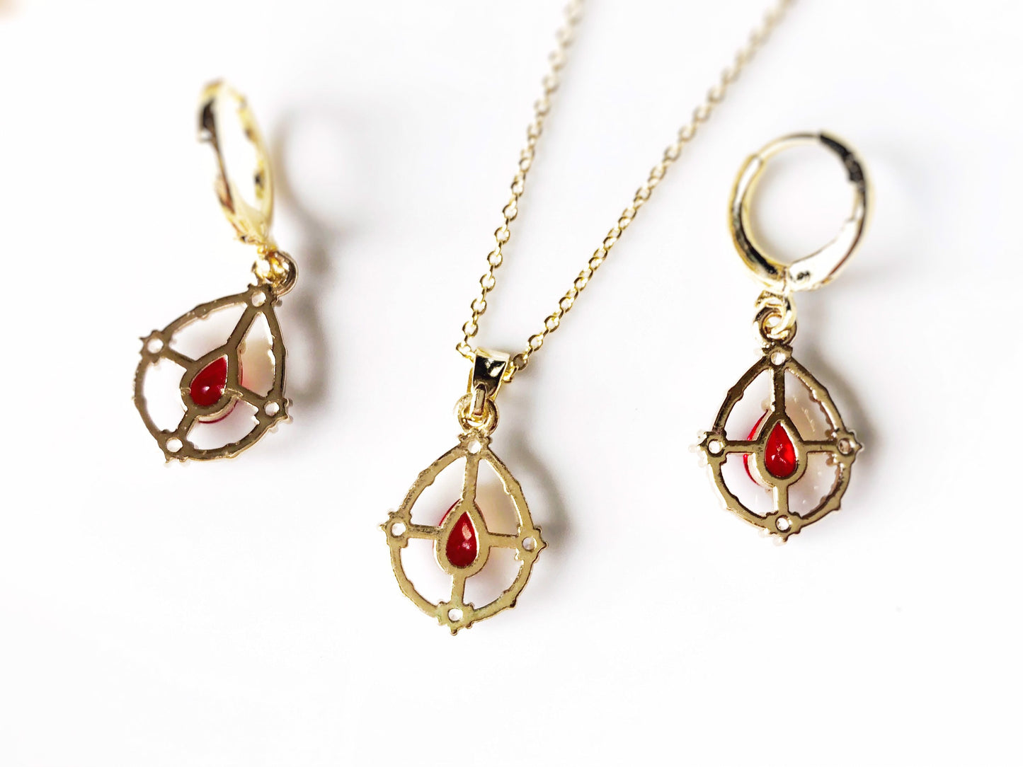 Ruby and white sapphire jewelry set in 14K gold, necklace earrings set, gift for her, gift for mom, July birthstone