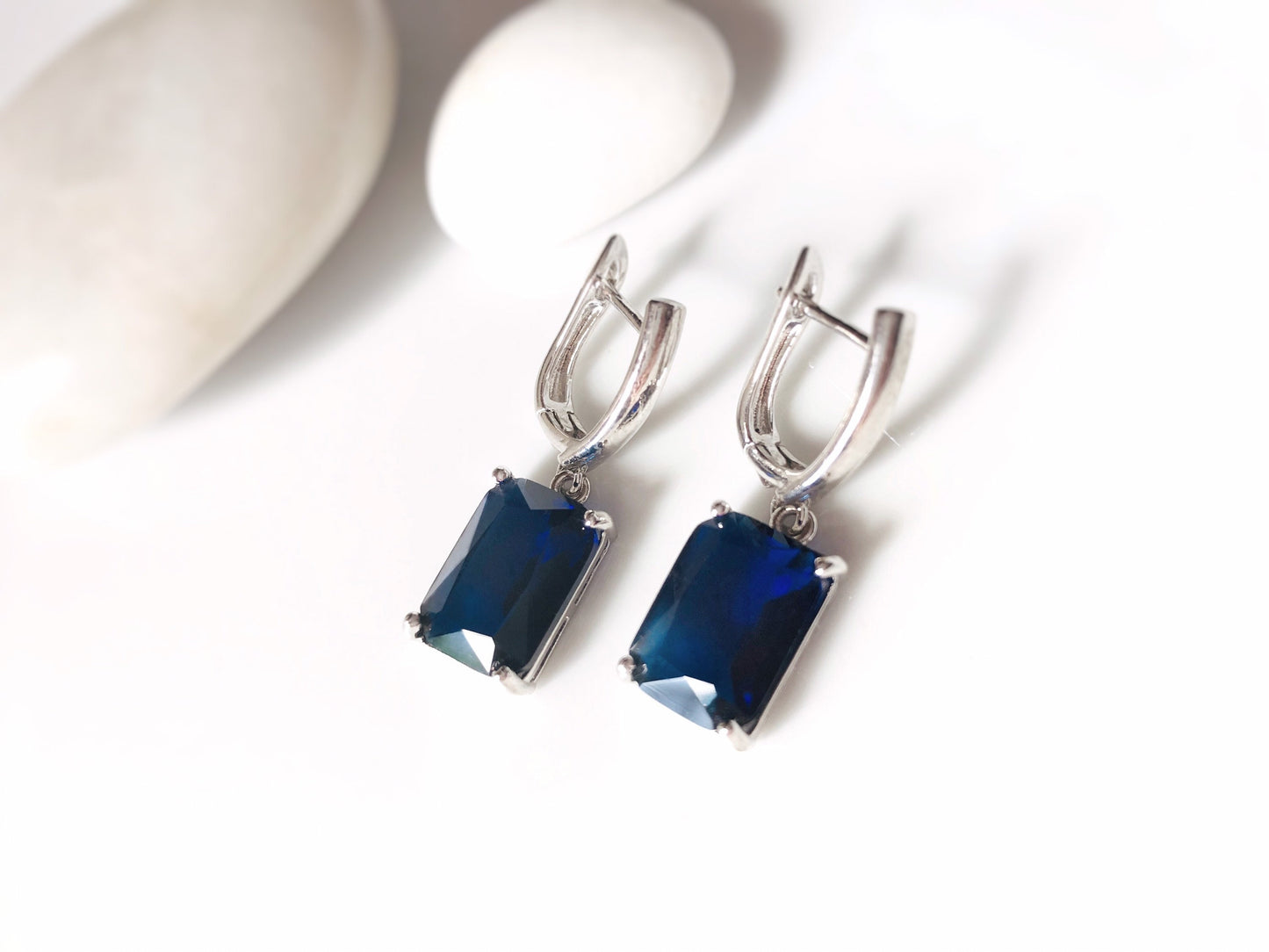 Emerald cut sapphire dangling earring, blue gemstone drop earrings, gift for her, gift for mom, September birthstone