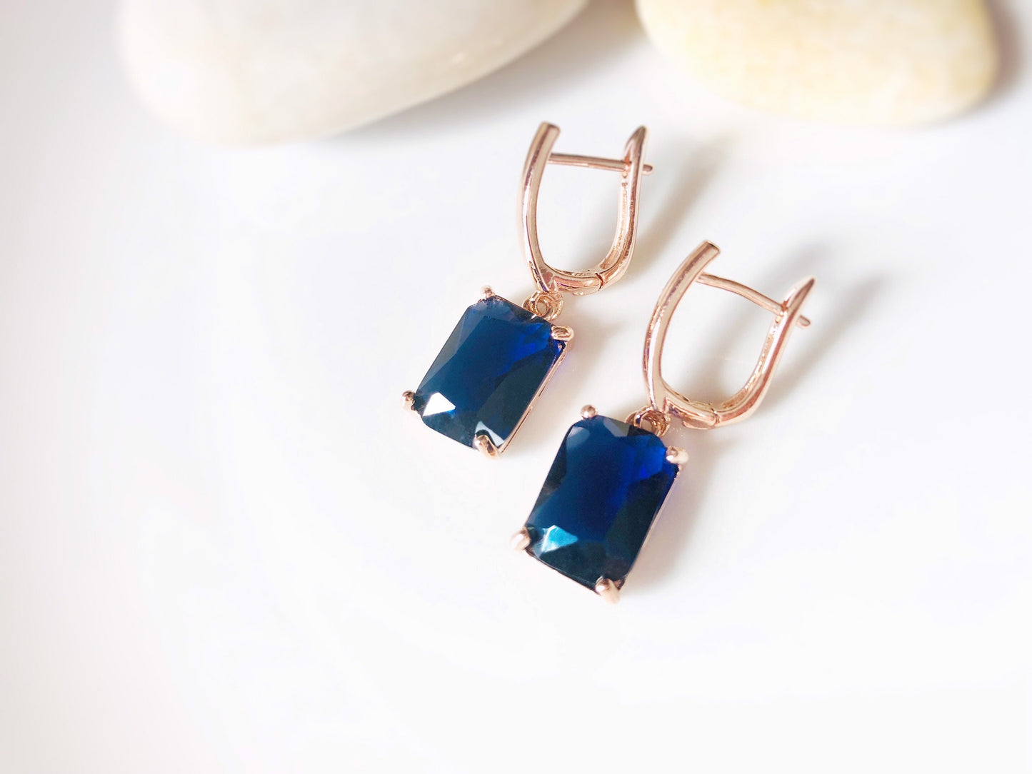 Emerald cut sapphire dangling earring, blue gemstone drop earrings, gift for her, gift for mom, September birthstone