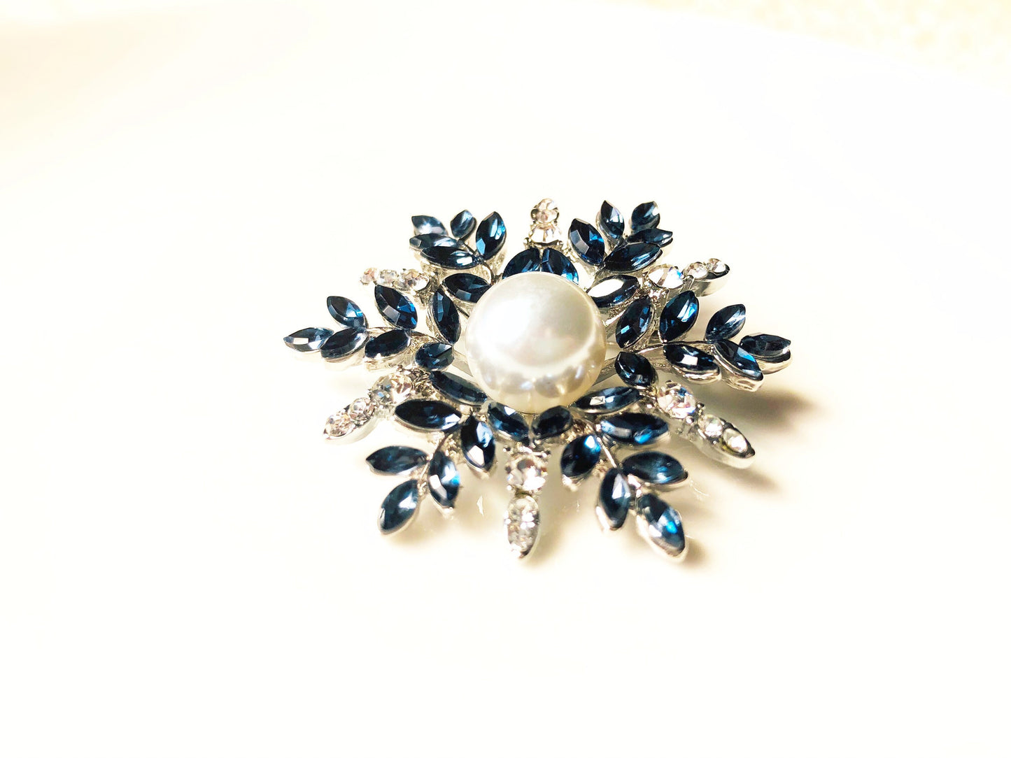 Pearl Blue sapphire pearl brooch, flower brooch pin in 18K white gold, wedding brooch, gift for mom, gift for her