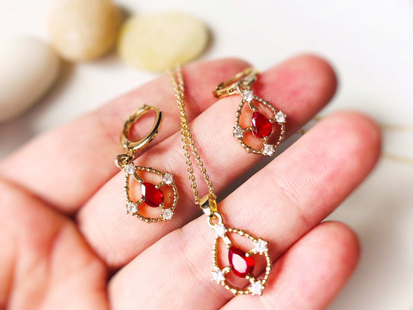 Ruby and white sapphire jewelry set in 14K gold, necklace earrings set, gift for her, gift for mom, July birthstone