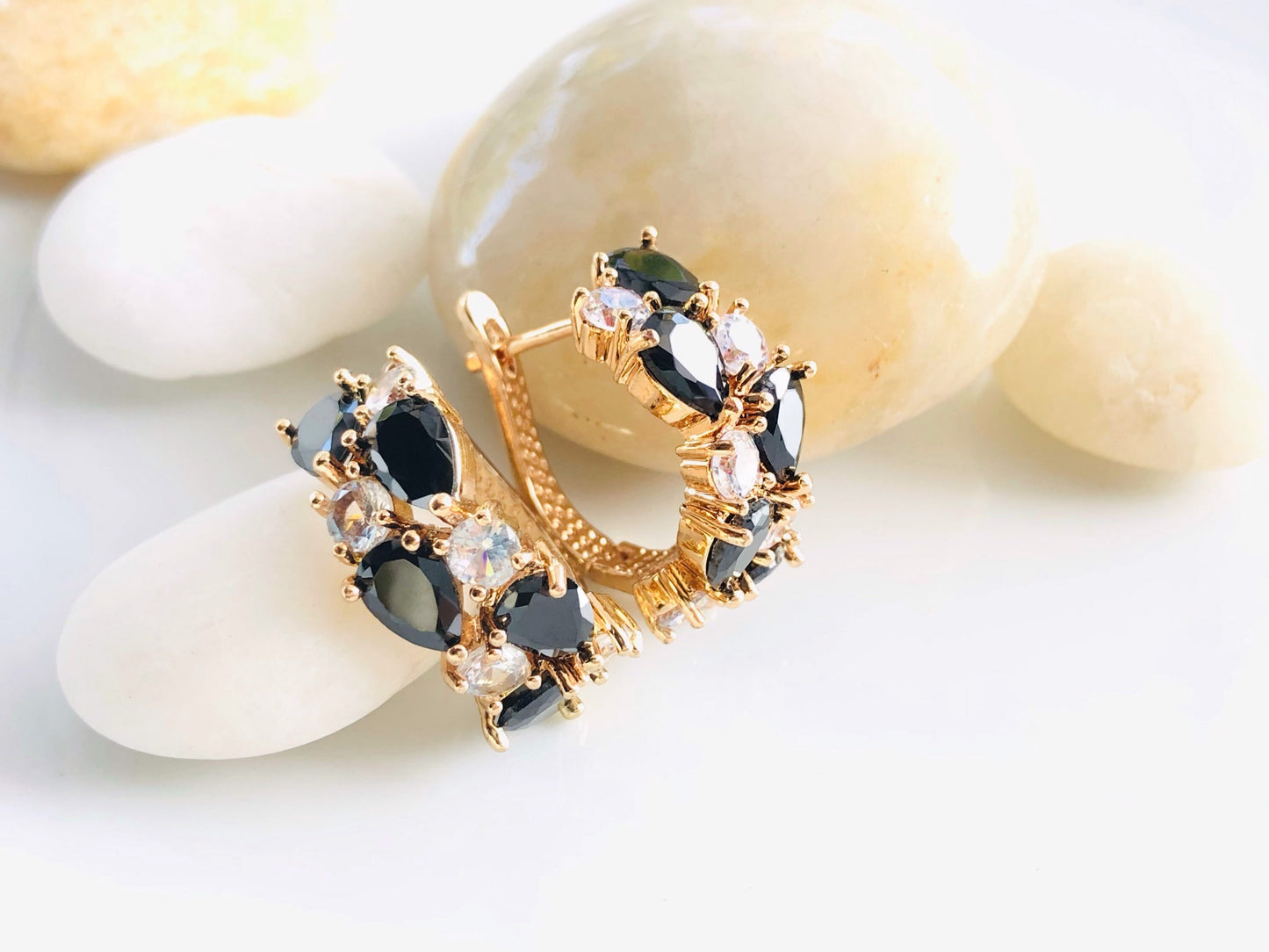 Black onyx white sapphire statement hoop earrings gold, black white gemstones large gold hoops, gift for mom, gift for her