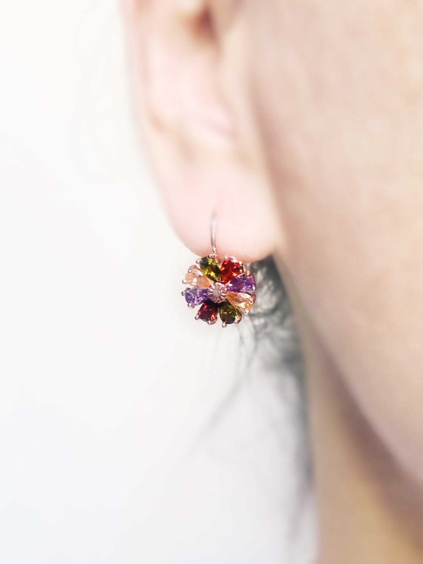 Multicolored daisy earring in 14K rose gold, rainbow gemstone flower earrings, gift for mom, gift for her