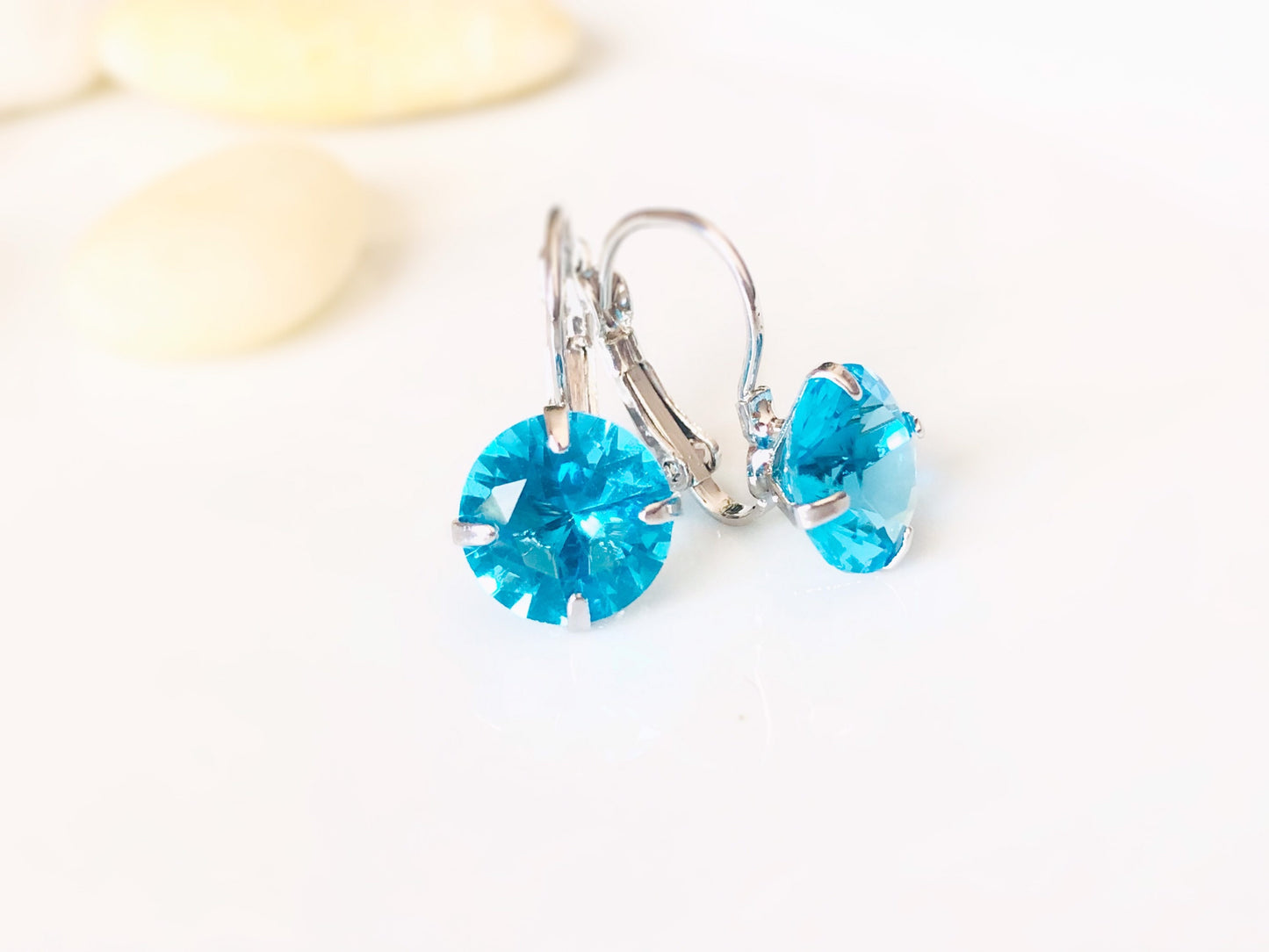 Blue topaz solitaire lever back earring in 18K white gold, gift for mom, November birthstone earrings