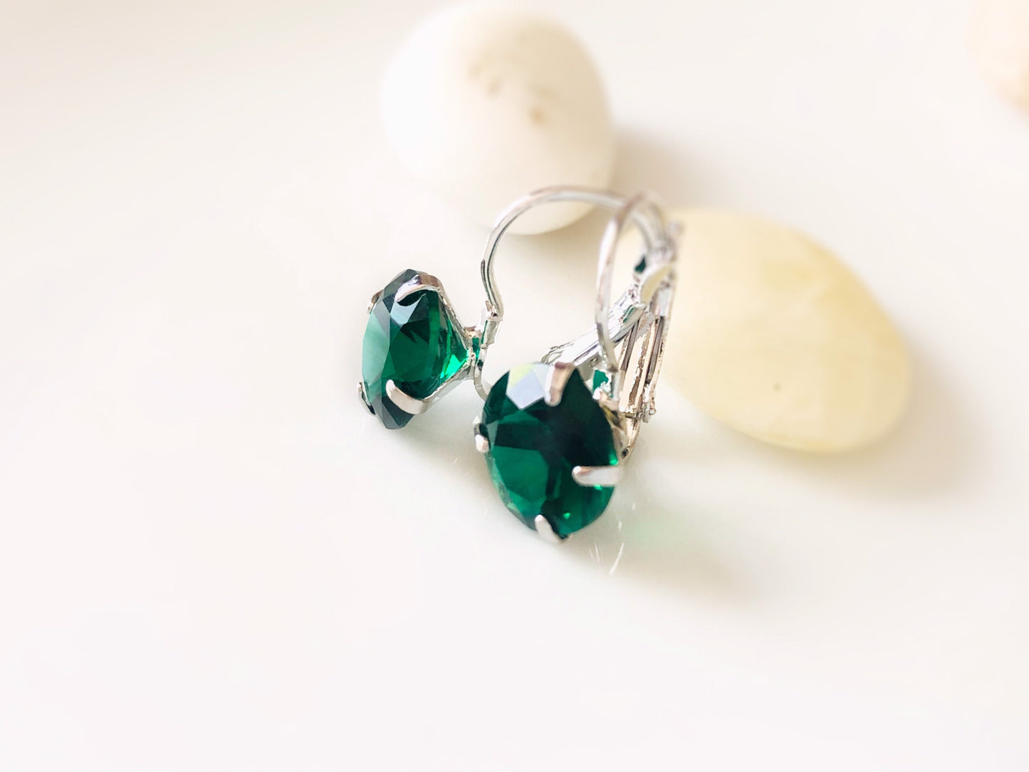 Emerald green solitaire lever back earrings, green gemstone earrings, gift for mom, birthstone earrings