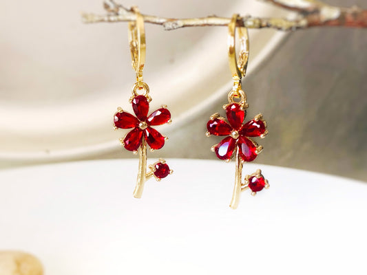 Ruby flower dangle earrings gold, red flower drop earrings, flower dangle earrings, July birthstone earrings, gift for mom, gift for her