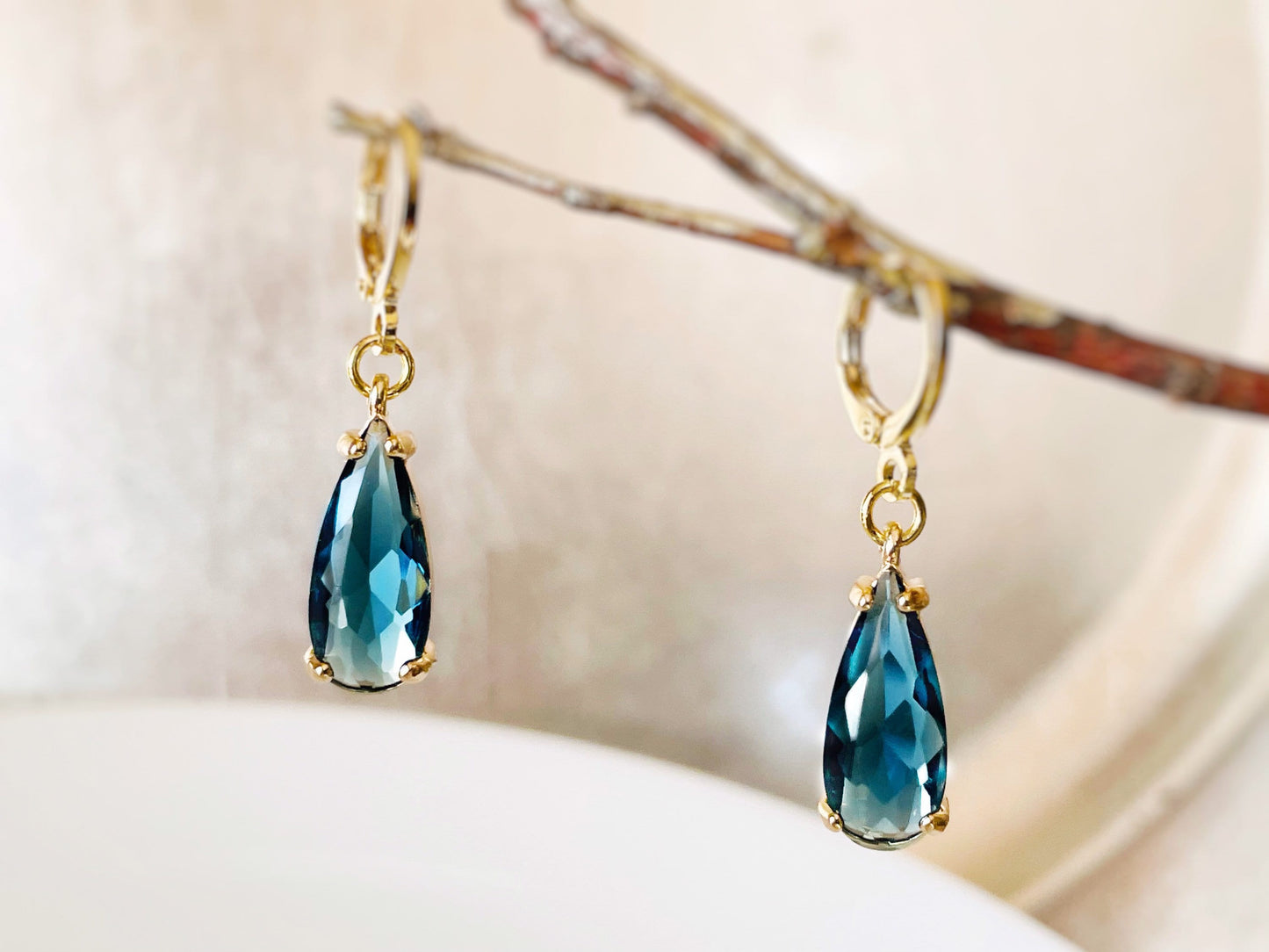 London blue topaz teardrop dangling earring gold, December birthstone, elongated blue gemstone earrings, gift for her, gift for mom