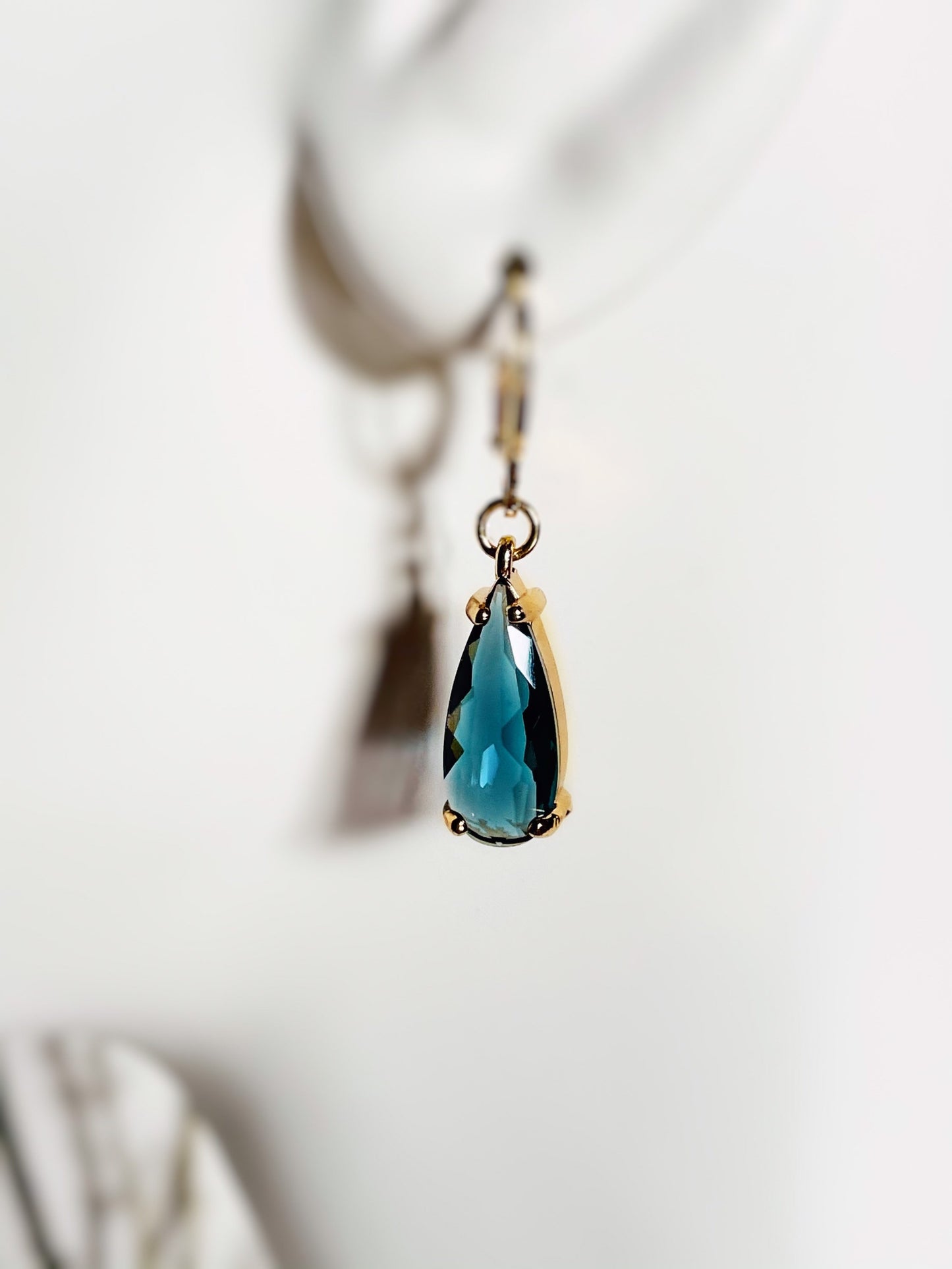 London blue topaz teardrop dangling earring gold, December birthstone, elongated blue gemstone earrings, gift for her, gift for mom