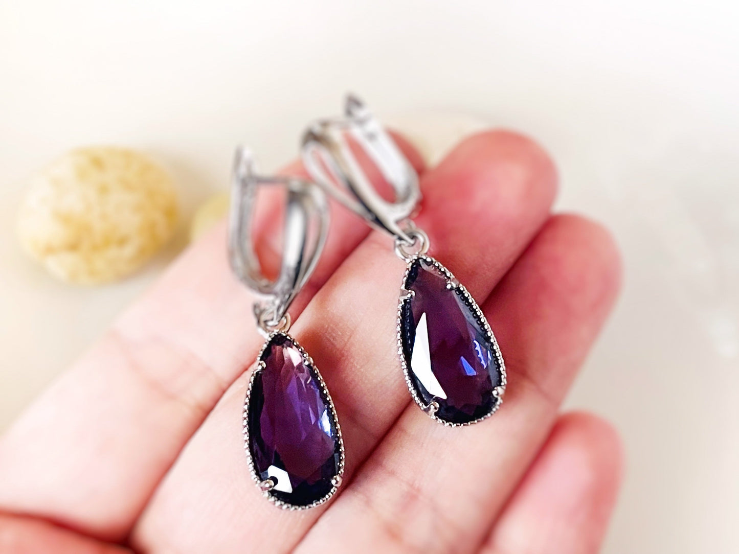 Pear shaped amethyst dangling earring in 18K white gold, gift for her, gift for mom, February birthstone