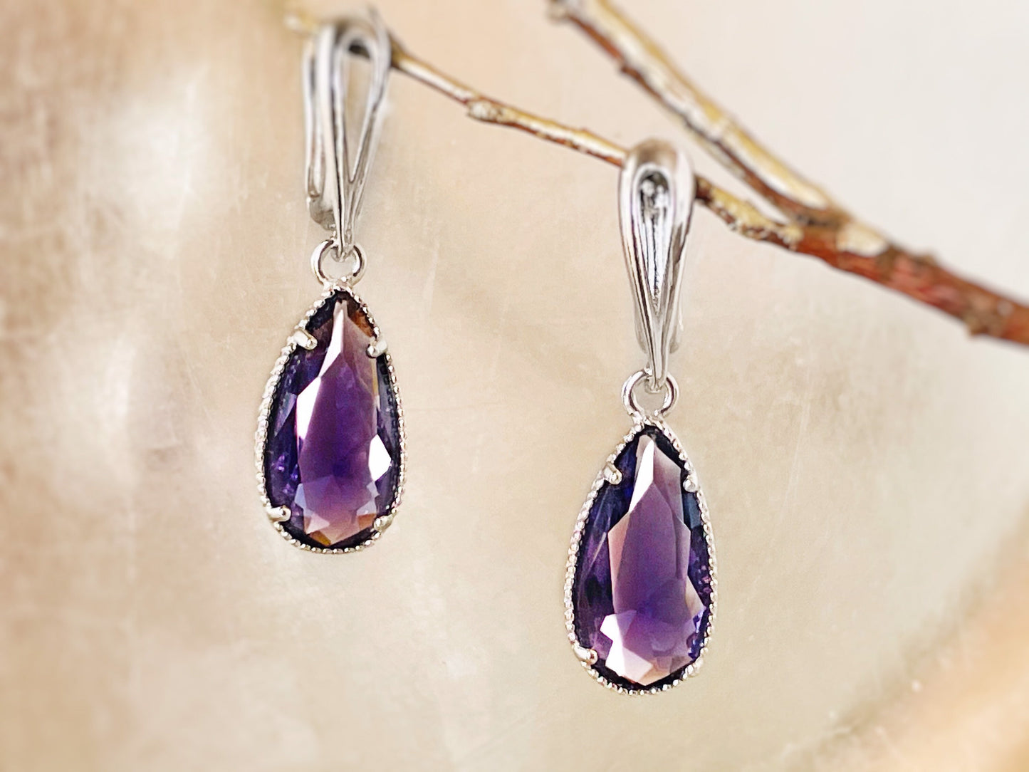 Pear shaped amethyst dangling earring in 18K white gold, gift for her, gift for mom, February birthstone