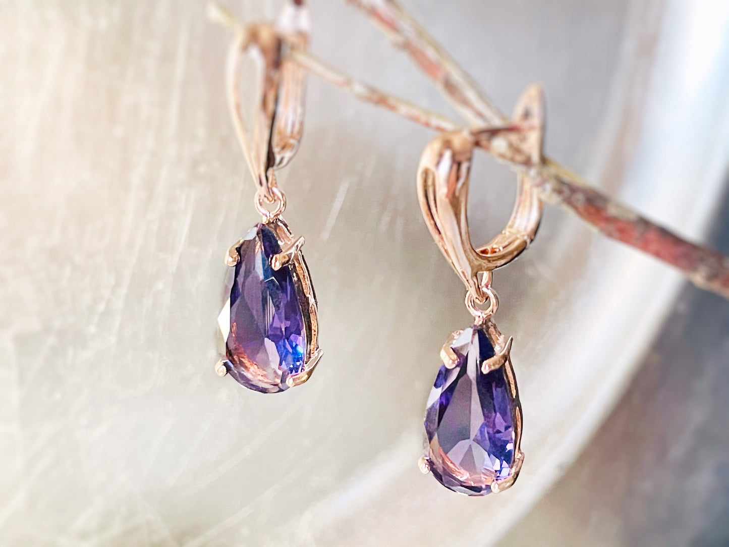 Teardrop amethyst dangling earring in 18K white gold, amethyst drop earrings, gift for her, gift for mom, February birthstone