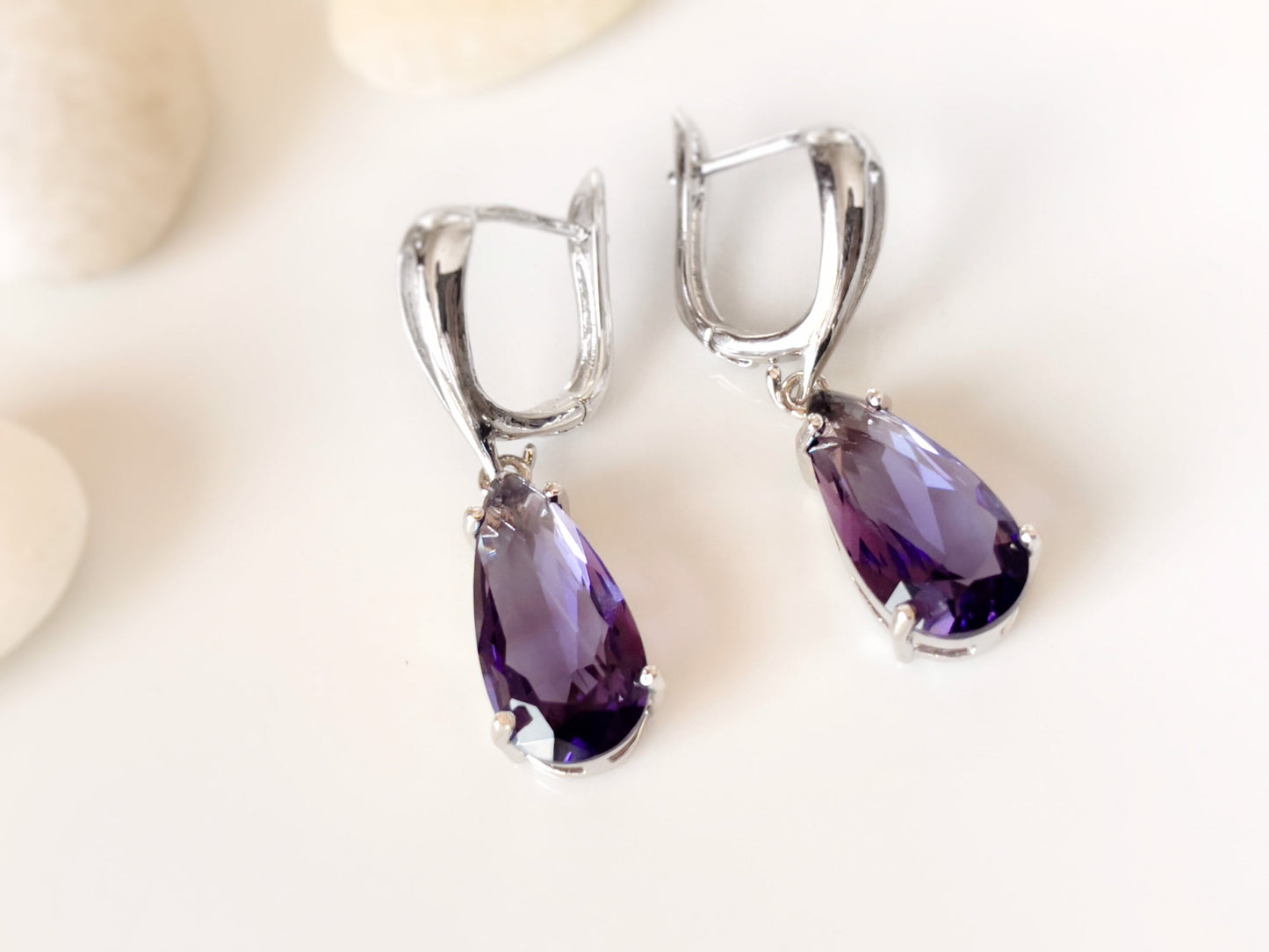 Teardrop amethyst dangling earring in 18K white gold, amethyst drop earrings, gift for her, gift for mom, February birthstone