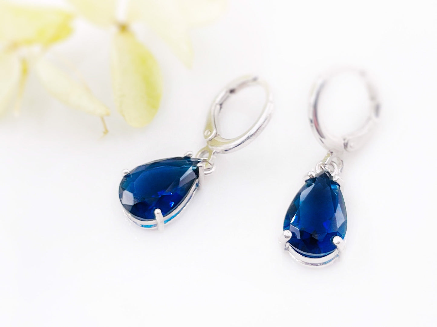 Sapphire teardrop dangle earrings, September birthstones, navy blue gemstone earrings, gift for her, gift for girl, bridesmaids earrings