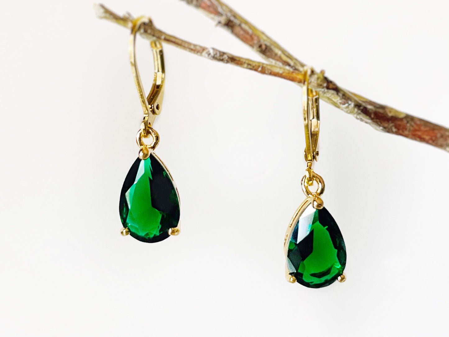 Teardrop emerald earring gold, green gemstone drop earrings, gift for her, gift for mom, May birthstone, ruby drop earrings