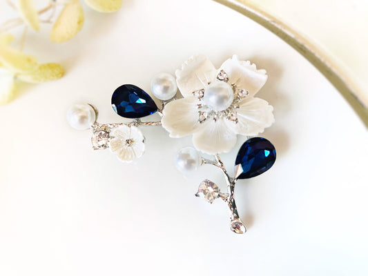 Blue sapphire pearl flower brooch, flower bouquet brooch pin, blue crystal pearl wedding bouquet brooch, gift for mom, gift for her