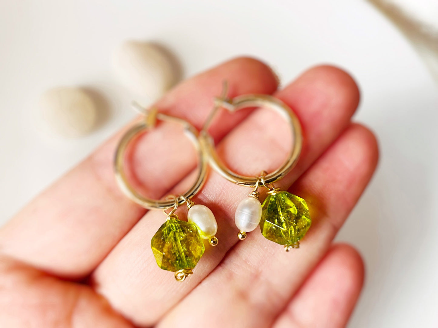 Natural peridot pearl gold hoop earrings, handmade natural gemstone freshwater pearl earrings, gift for her, gift for mom, August birthstone