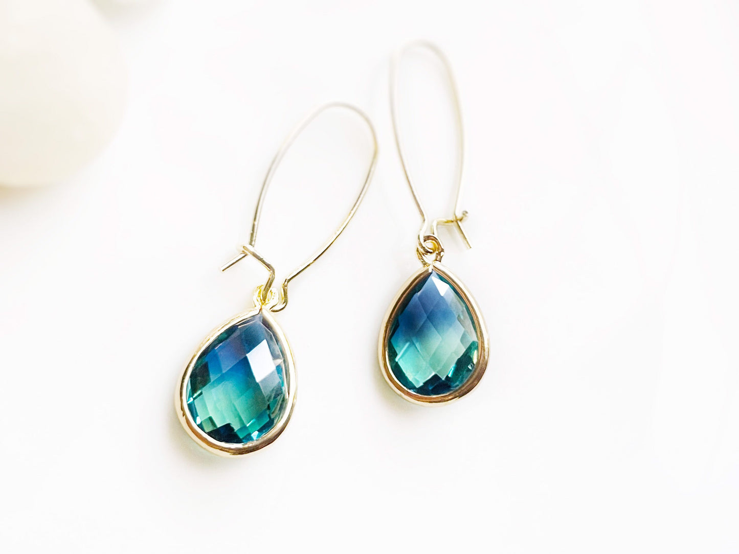 Bicolor blue tourmaline earrings in 14K gold, blue green teardrop crystal gemstones kidney wire earrings, gift for her, bridal earrings