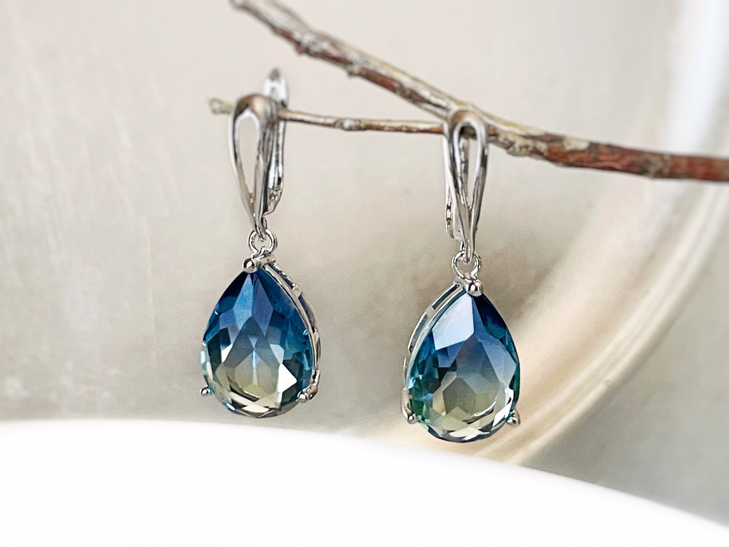 Large bi-color sapphire earring white gold, bicolor sapphire gemstone dangle earrings, gift for her, gift for mom, September birthday gift