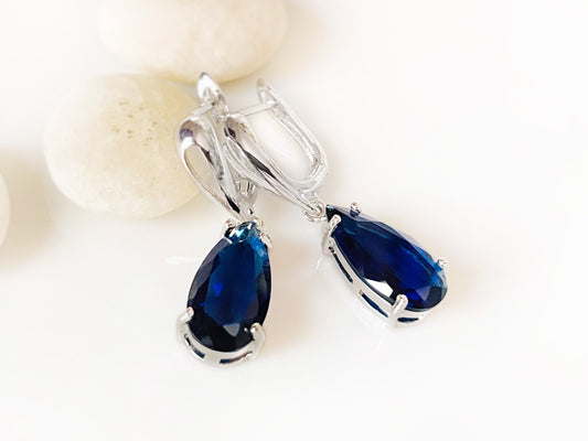 Teardrop sapphire dangling earring white gold, blue sapphire gemstone drop earrings, gift for her, gift for mom, September birthday gift