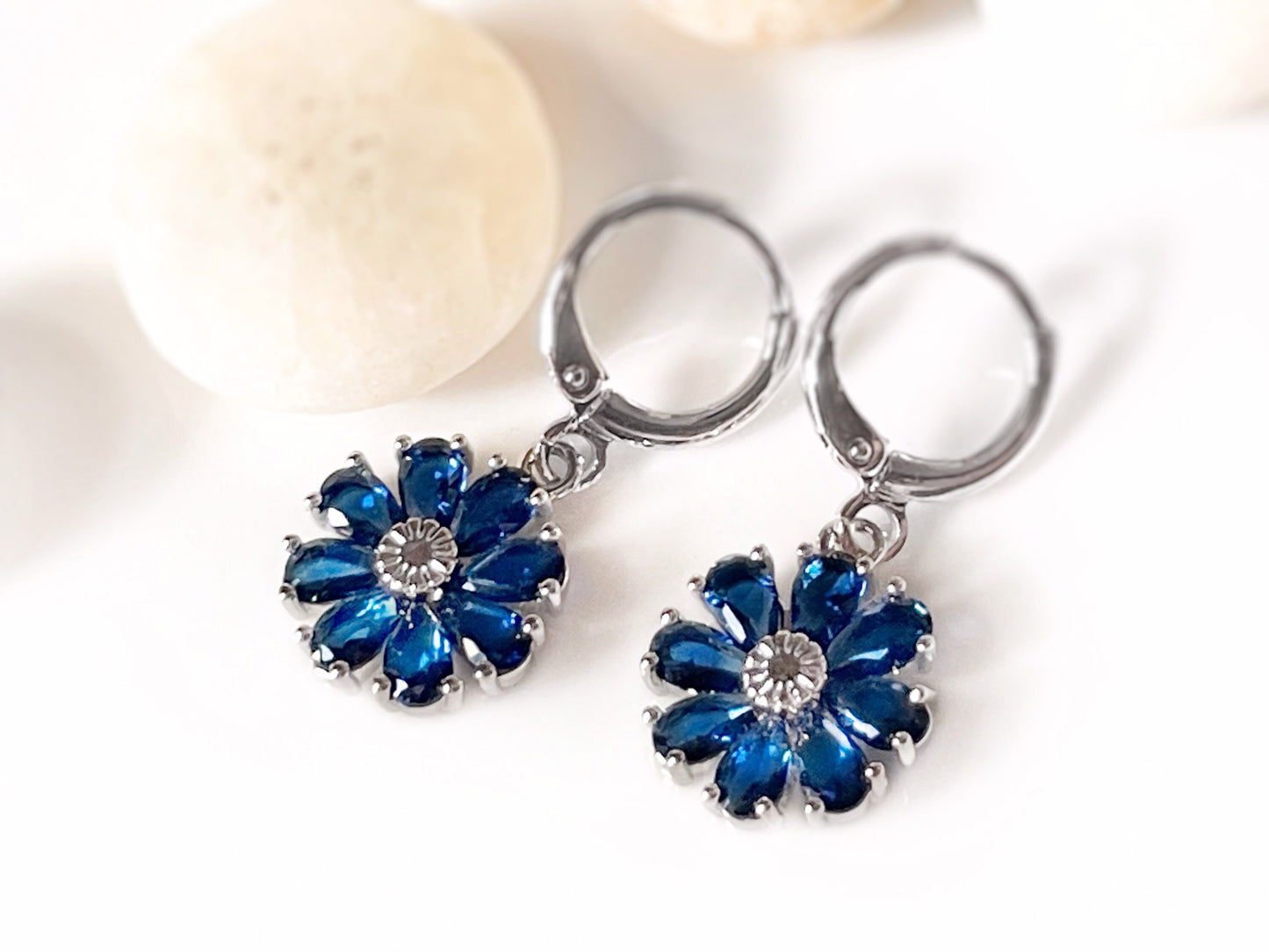 Daisy sapphire dangle earrings, blue sapphire flower 2pc jewelry set, September birthstone earring, gift for mom, gift for her