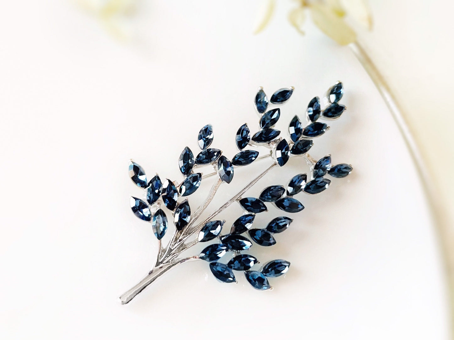 Blue sapphire tree branch brooch, tree crystal brooch pin, navy crystal brooch gold, gift for mom, gift for her