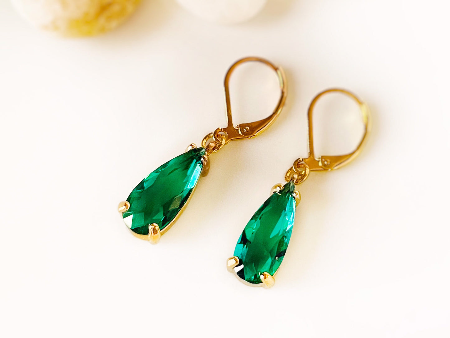 Teardrop emerald gemstone dangle earrings gold, elongated green gemstone gold, gift for her, gift for daughter, May birthstone earrings