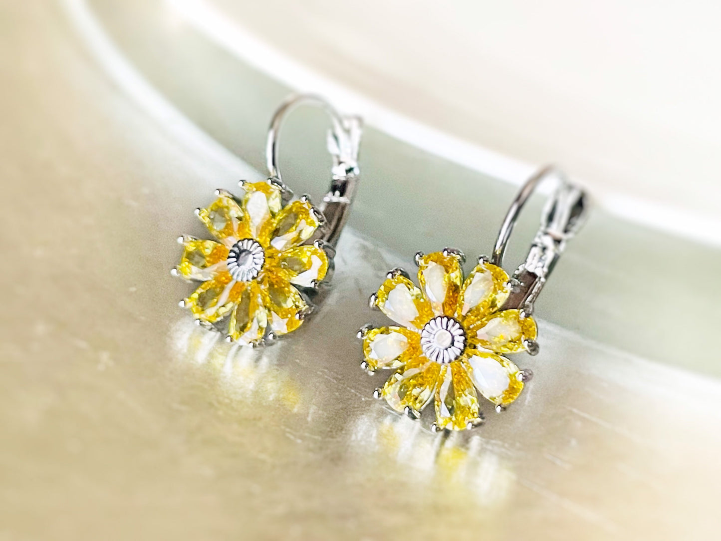 Citrine daisy leverback earrings, yellow gemstone flower earrings, November birthstone earrings, gift for mom, gift for her