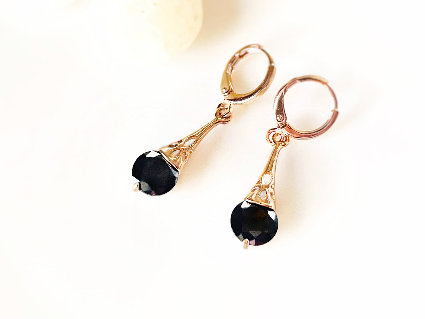 Onyx filigree dangle earrings, small black gemstone earrings, gift for her, gift for girls, simple dangle earrings