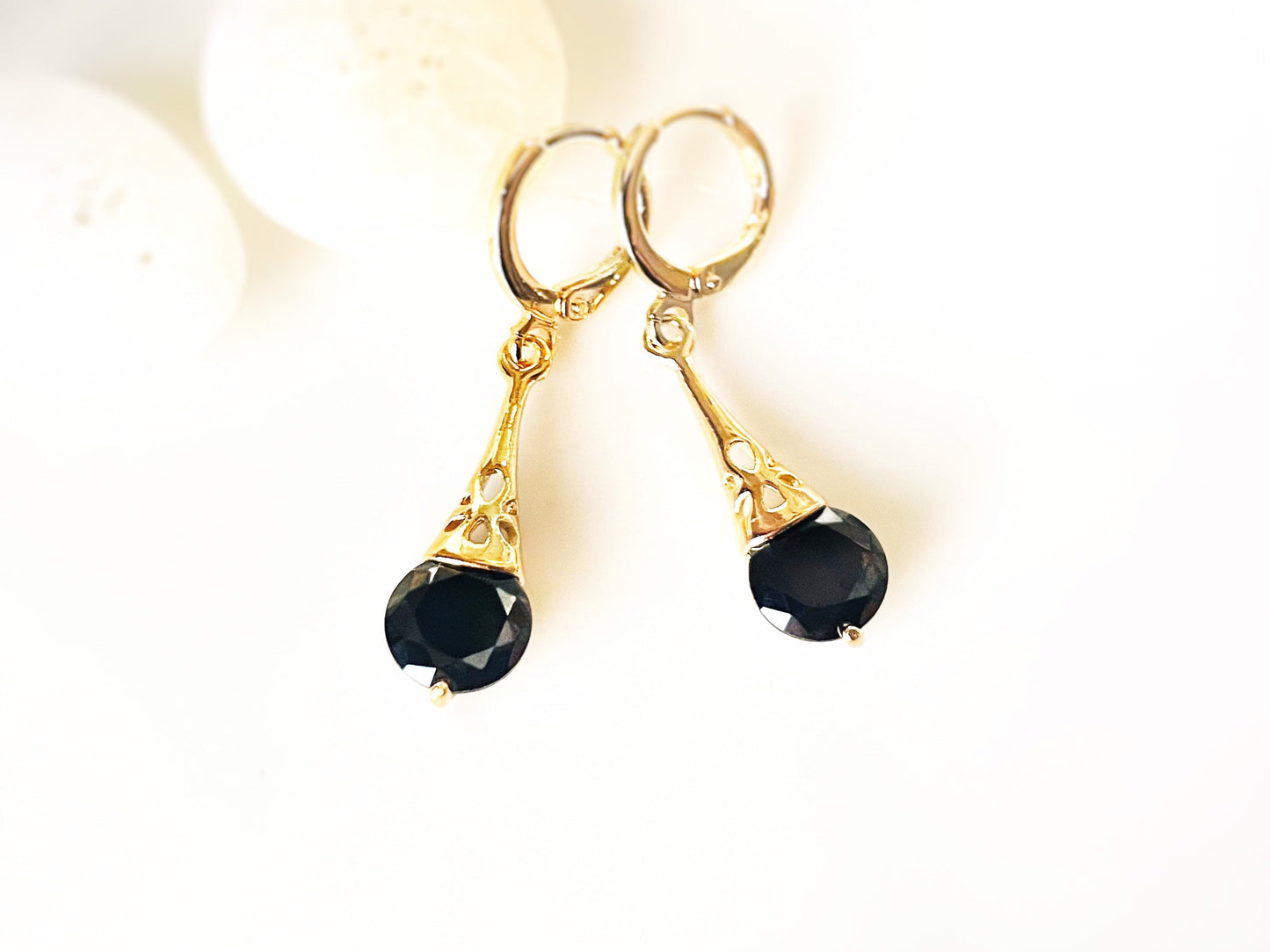 Onyx filigree dangle earrings, small black gemstone earrings, gift for her, gift for girls, simple dangle earrings