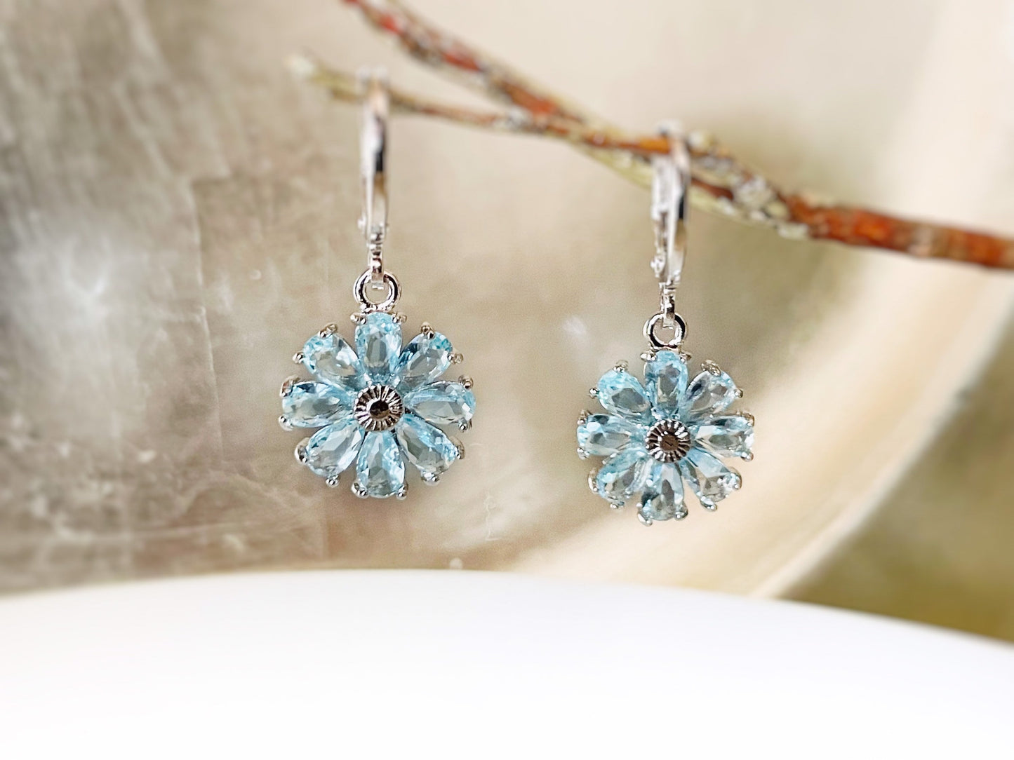 Aquamarine flower dangle earrings, light blue gemstone daisy flower drop earrings, March birthstone earring, gift for mom, gift for her