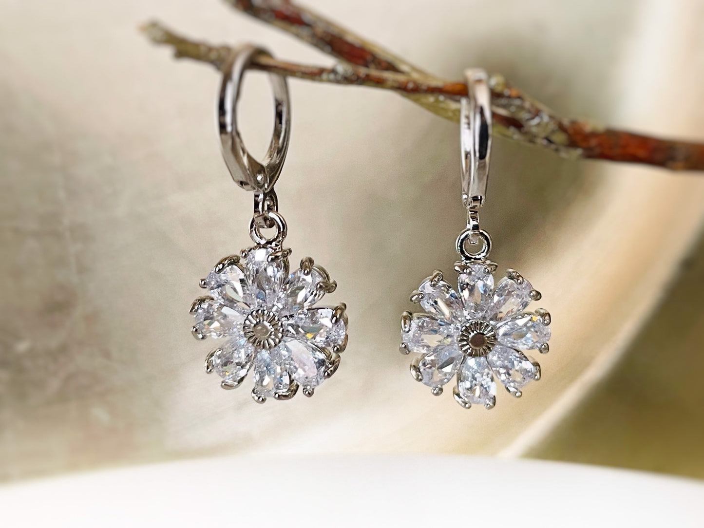 White sapphire flower dangle earrings, white gemstone daisy flower earrings, April birthstone earrings, gift for her, bridesmaids gift