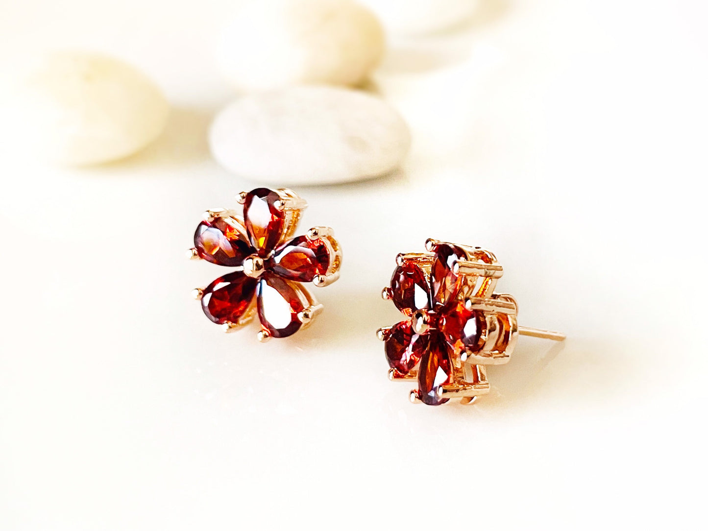 Garnet flower stud earrings rose gold, red gemstone flower studs, gift for her, gift for mom, January birthstone