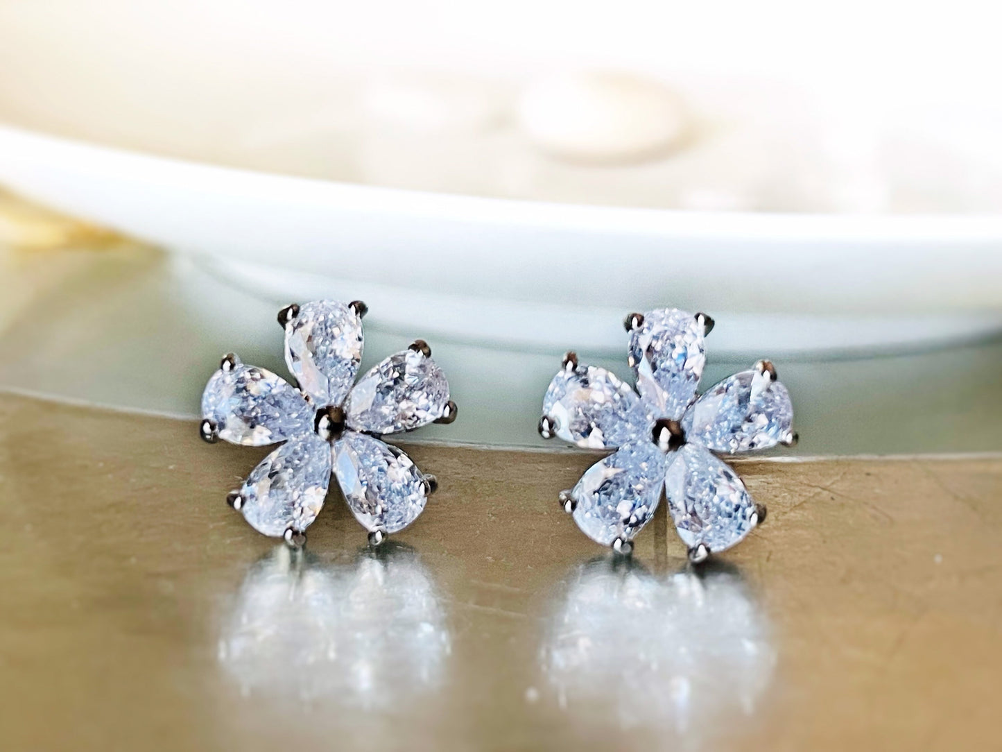 Flower earring studs, white sapphire flower earrings, bridal earrings, gift for her, gift for mom, April birthstone