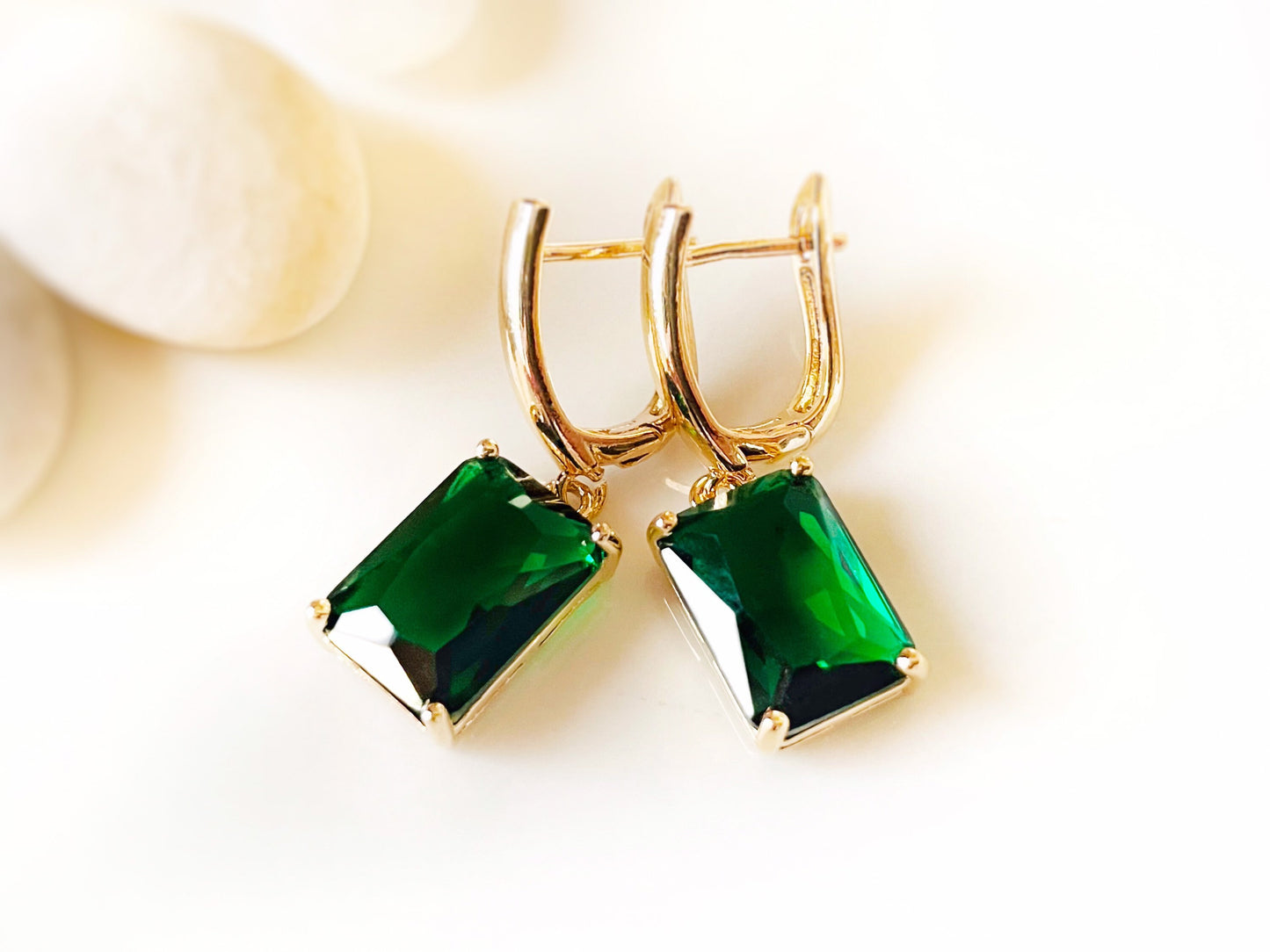 Large emerald cut emerald dangling earrings, May birthstone, green gemstone drop earrings, gift for her, gift for mom