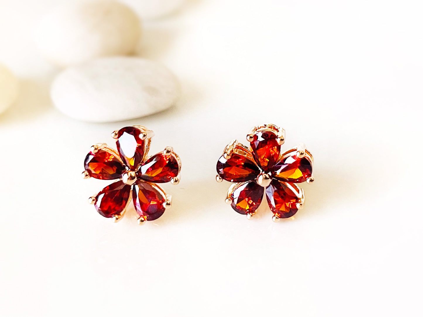 Garnet flower stud earrings rose gold, red gemstone flower studs, gift for her, gift for mom, January birthstone