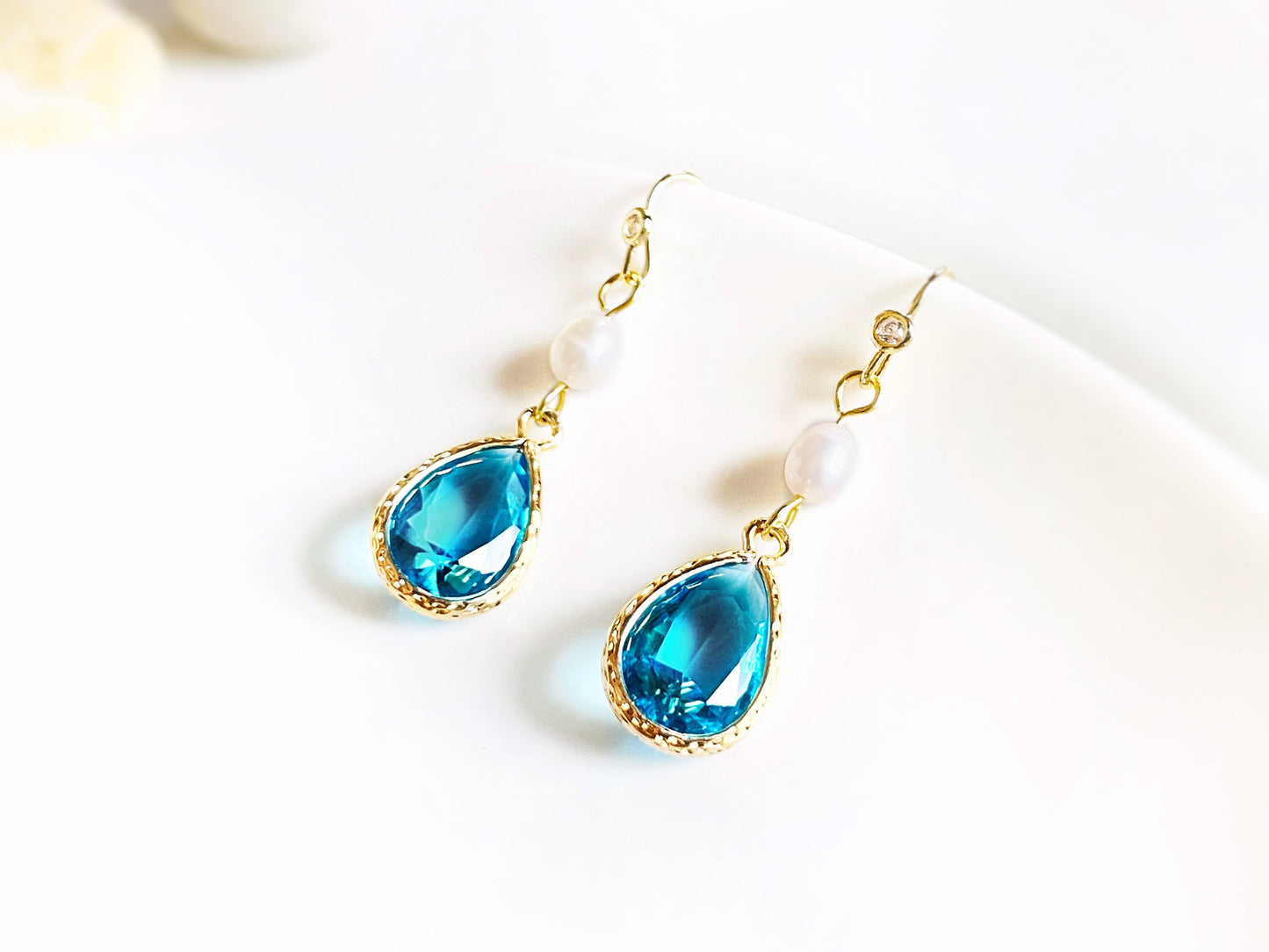 Teardrop blue topaz pearl long dangle earrings gold, blue pearl bridal earrings gold, bridesmaid earrings, gift for her, December birthstone