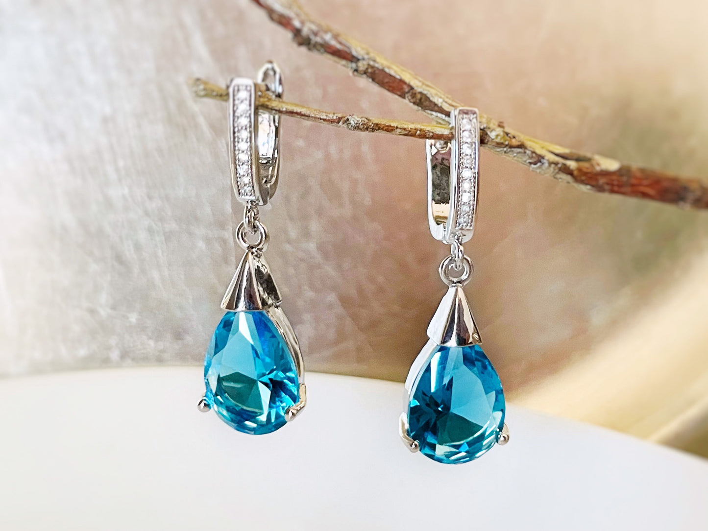 Teardrop blue topaz gemstone dangle earring, blue bridal party earrings, gift for her, gift for mom, December birthstone