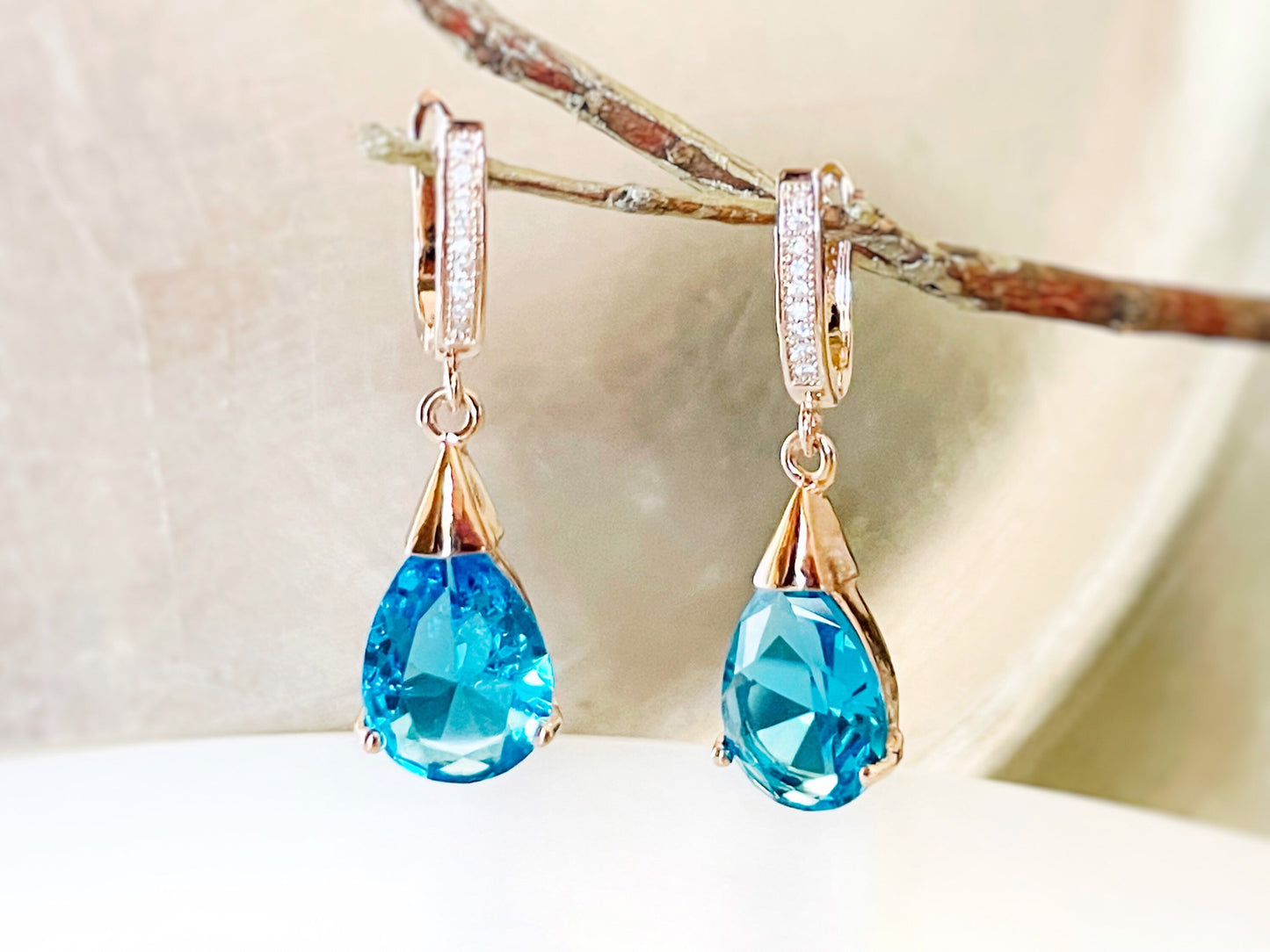 Teardrop blue topaz gemstone dangle earring, blue bridal party earrings, gift for her, gift for mom, December birthstone