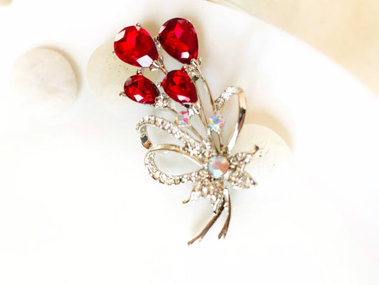 red crystal bouquet brooch, red white weddings brooch, gift for her, gift for mom, birthday gift